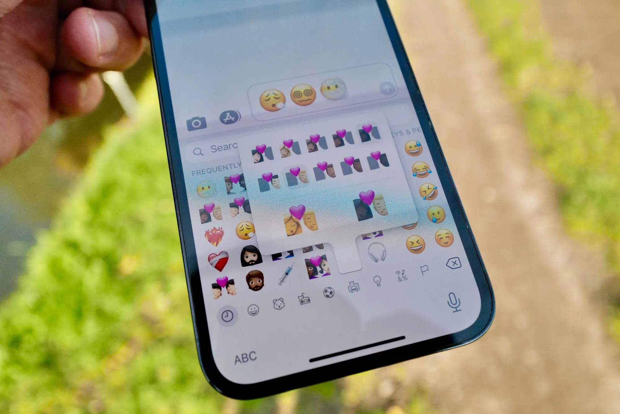 How to install and Update Emojis on Your iPhone