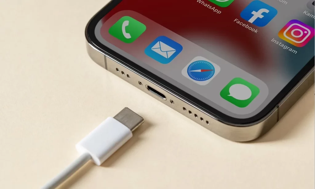 How to fix weird usb-c charging problem in iPhone 15 pro