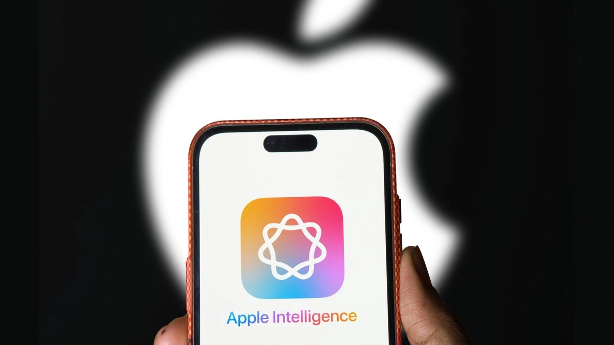 iPhone 17 and Apple Intelligence (AI) How Apple Is Integrating On-Device AI